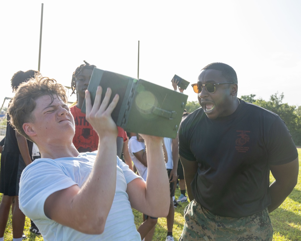 Recruiting Sub-Station Austin South visits Crockett High School
