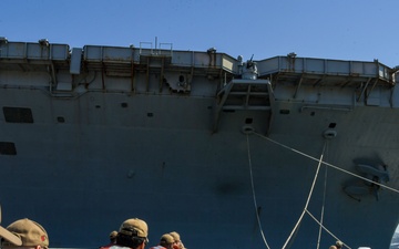USS Abraham Lincoln Returns from Underway