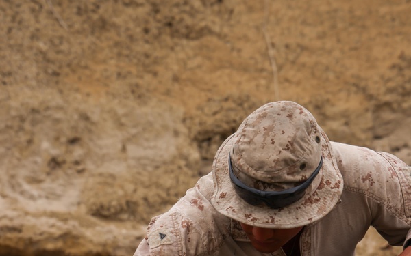 SMEE Between Marines and Ecuadorian Marine Infantry