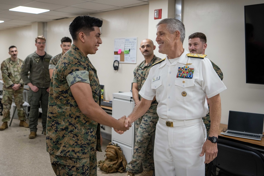 COMPACFLT Visits U.S. Servicemembers in Manila, Philippines