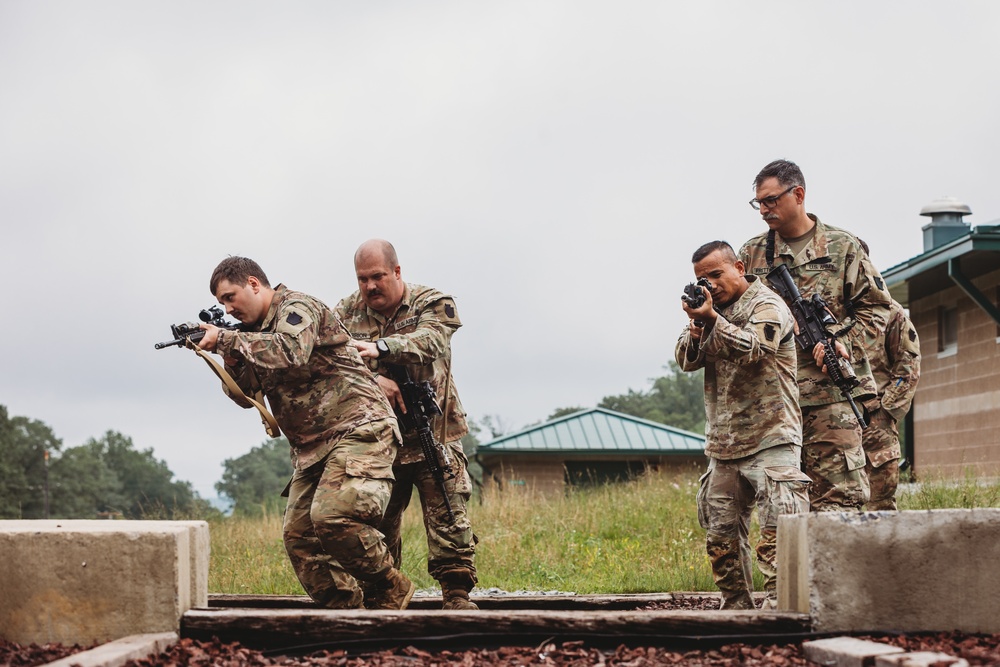 Bravo Company, 1-112 IN BN Conducts Training at Live Fire Shoot House Complex