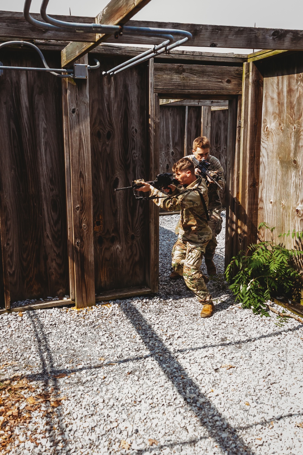 Bravo Company, 1-112 IN BN Conducts Training at Live Fire Shoot House Complex