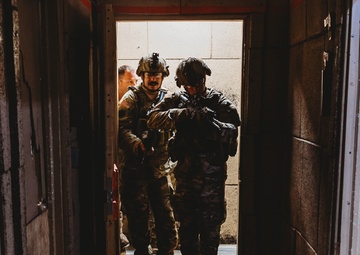 56th SBCT Soldiers train at live-fire shoot house