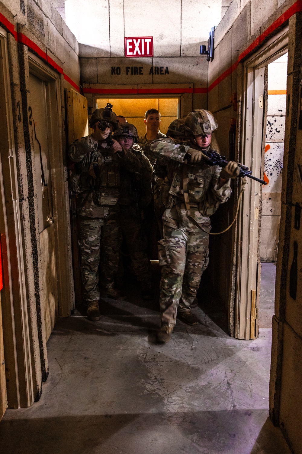 Bravo Company, 1-112 IN BN Conducts Training at Live Fire Shoot House Complex