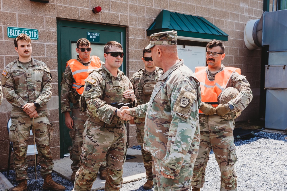 Bravo Company, 1-112 IN BN Conducts Training at Live Fire Shoot House Complex