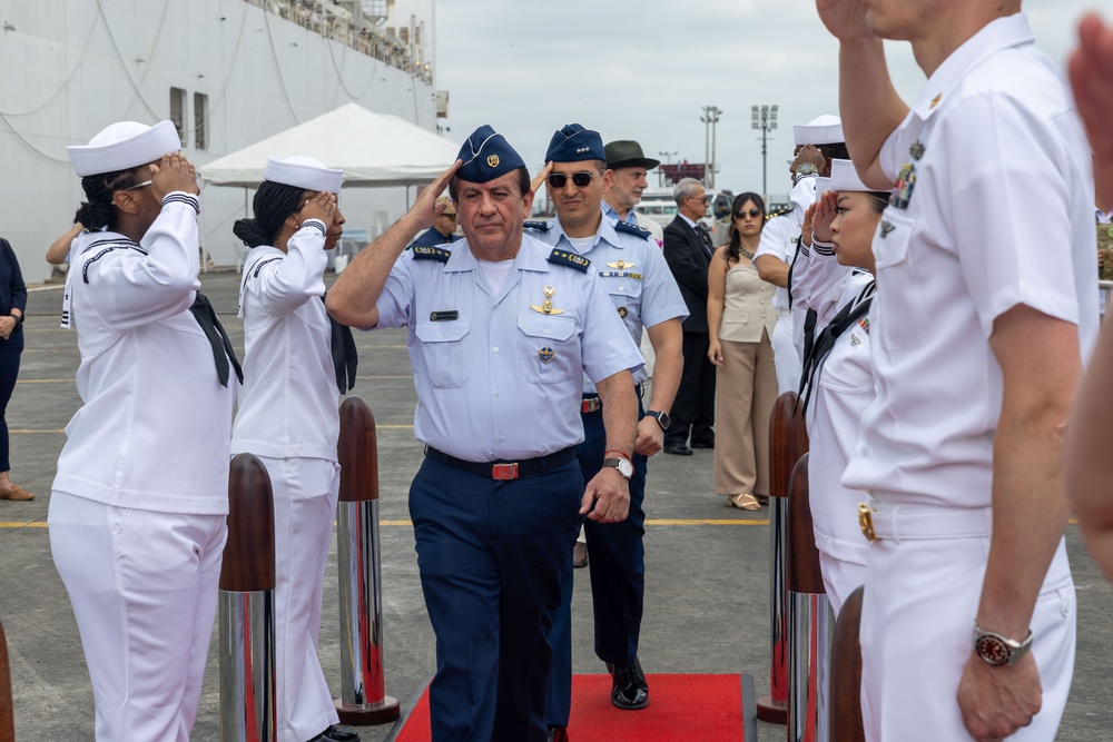 USNS Comfort Admiral Tour Ecuador