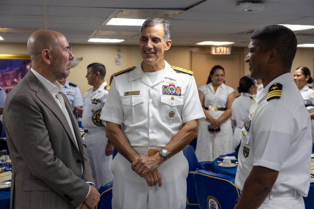 USNS Comfort Admiral Tour Ecuador