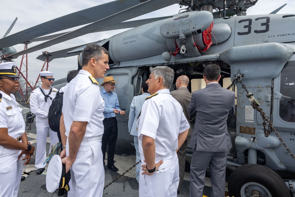 USNS Comfort Admiral Tour Ecuador
