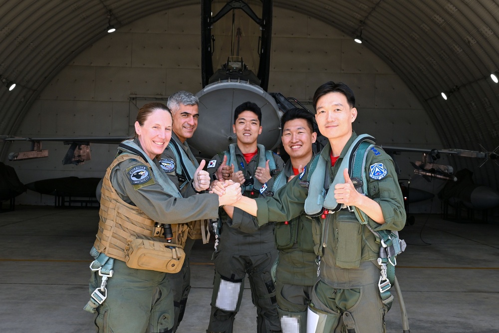 Wolf and Eagle take to the skies