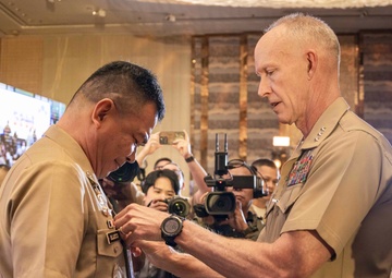 Pacific Amphibious Leaders Conclude Symposium Stronger Together