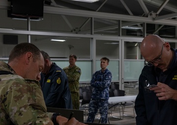 U.S. Soldiers arrive at RAAF Amberley for TS25