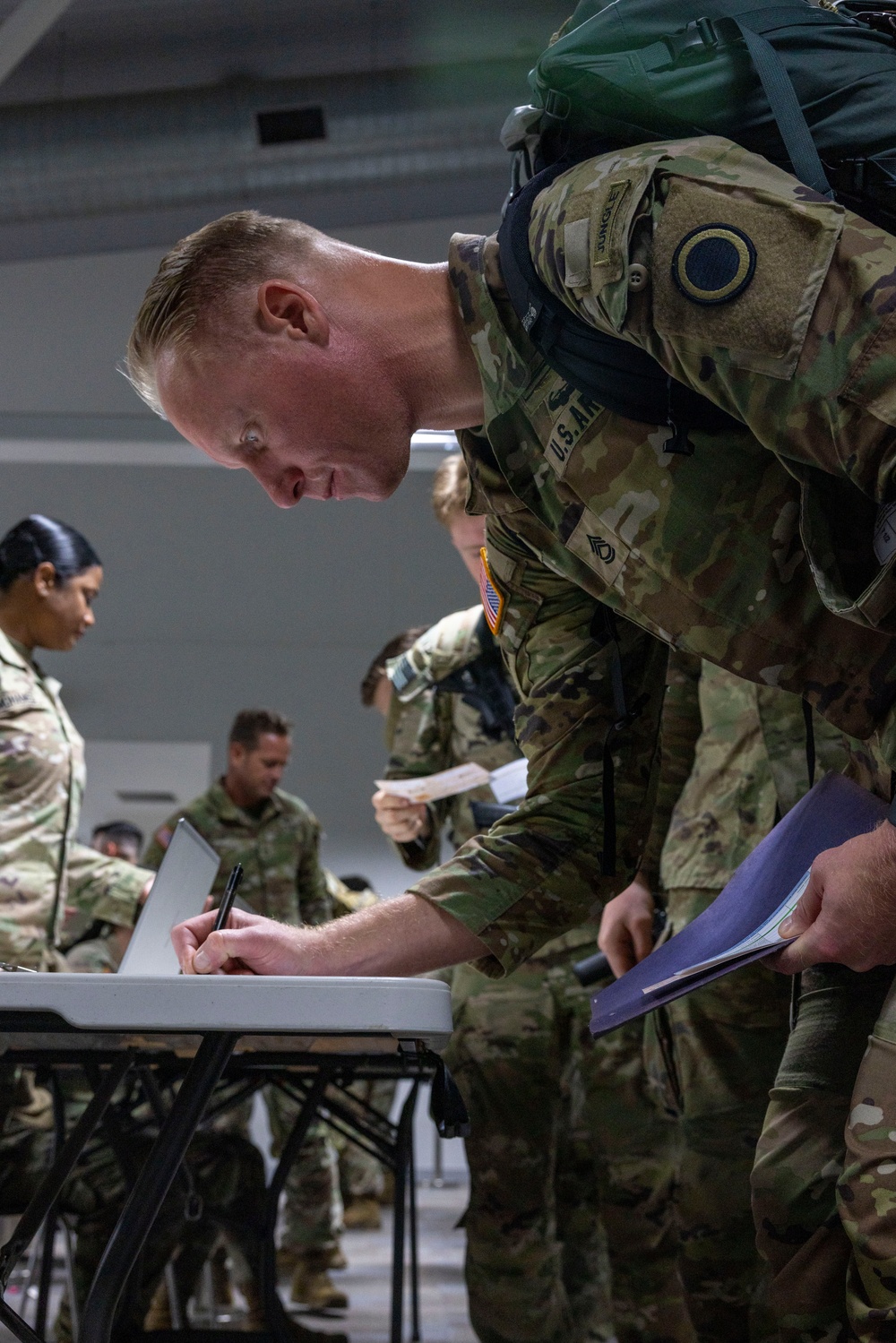 U.S. Soldiers arrive at RAAF Amberley for TS25