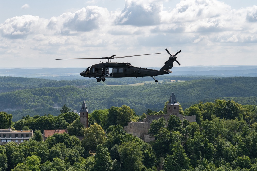 1-214 CAB take &quot;Final Flight&quot; over Southern Germany before Change of Command