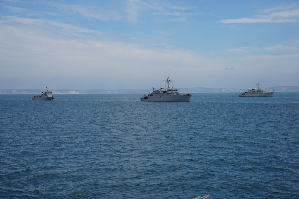 Sea Breeze 2025-2 MCM Task Group Ships