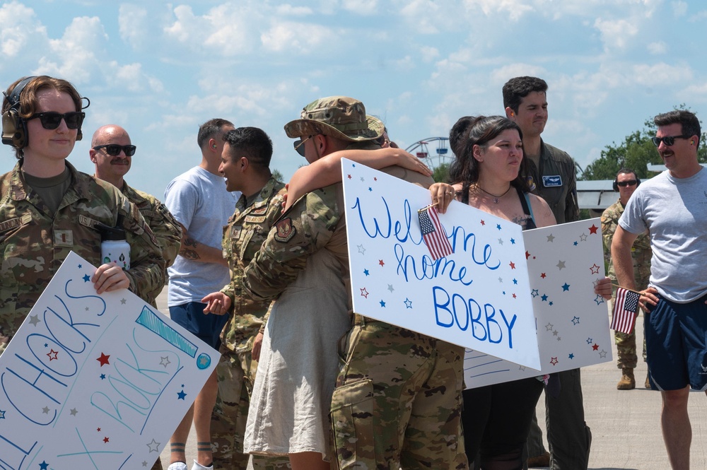 From CENTCOM With Love, 86th AW Airmen Return to Cheers at Ramstein