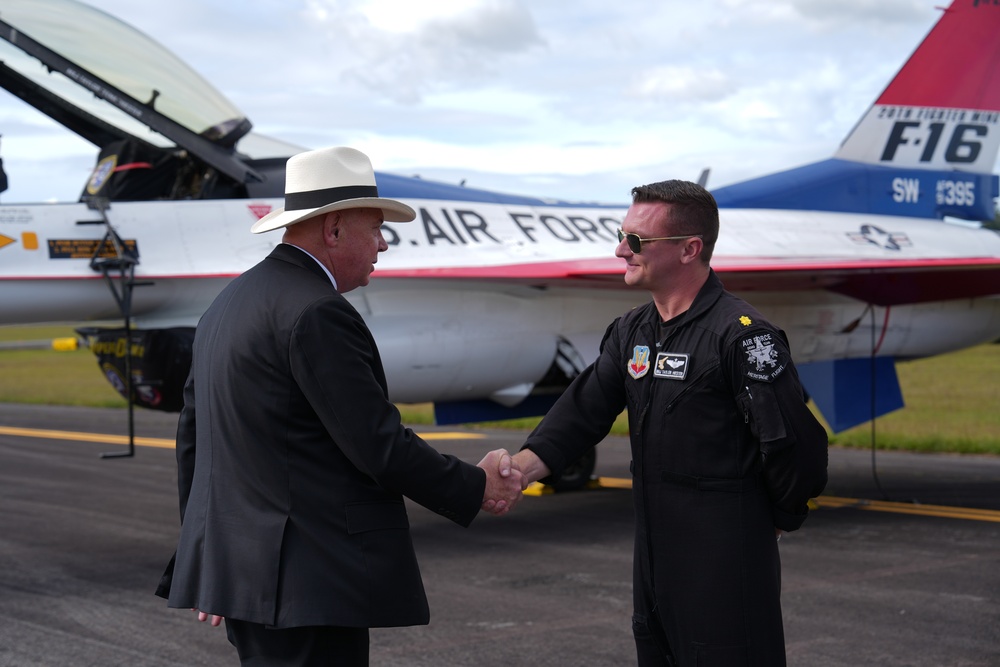 U.S. Embassy diplomat engages with Viper Demo Team commander in Colombia