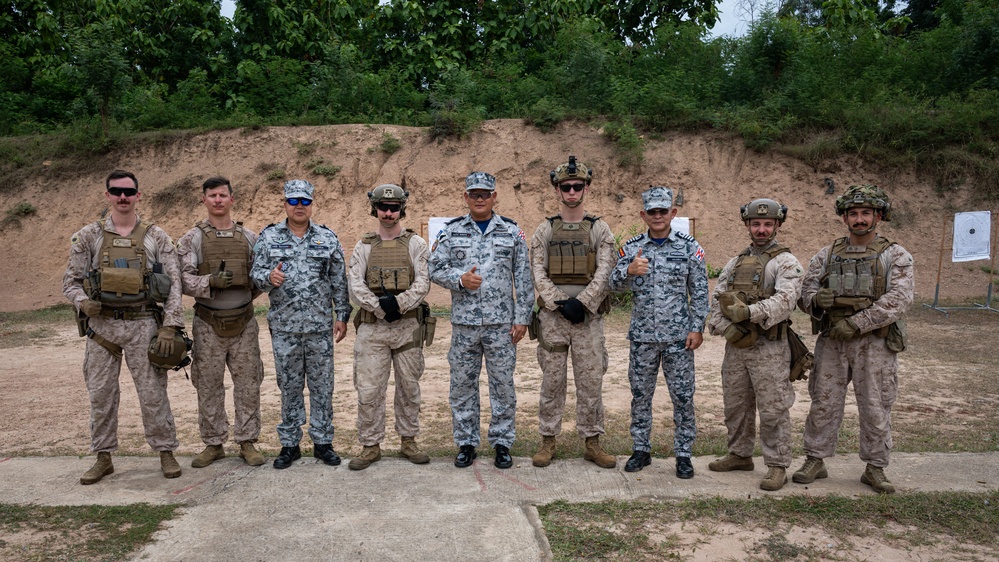 CARAT Thailand 2025: U.S. Marines and Royal Thai Navy Conduct Weapons Training&amp;#xA;