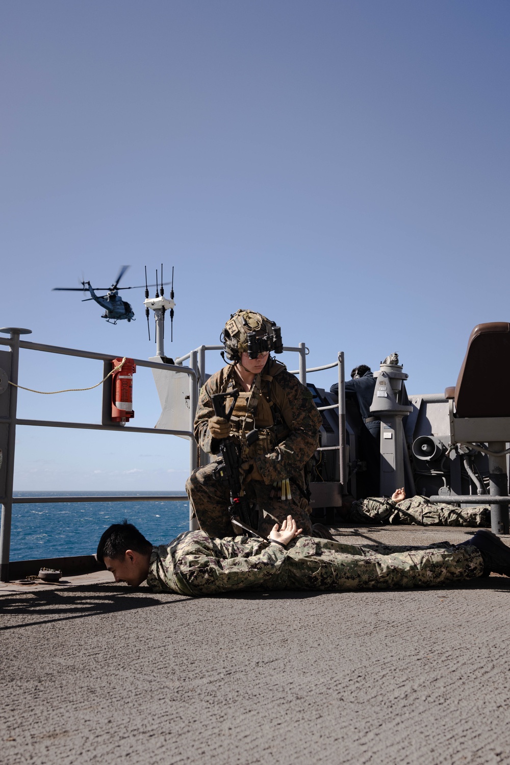 31st MEU | Visit, Board, Search and Seizure exercise