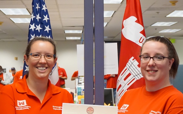 USACE employee receives certificate of appreciation
