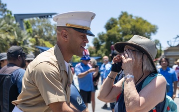 1st MARDIV Band performs at Disneyland for Independence Day