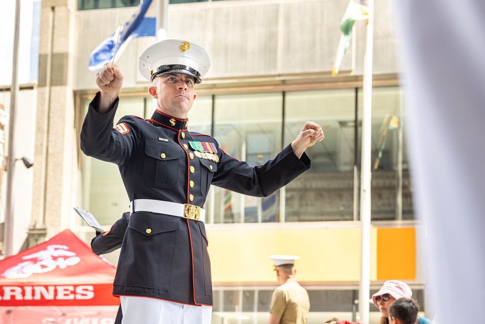 Quantico Marine Band performs at Opening Ceremony for Chicago Marine Week