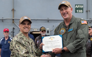 Theodore Roosevelt Sailor receives USNA Class of '71 Leadership Award