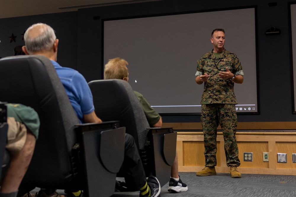 Marine Raider Association Visits MARSOC