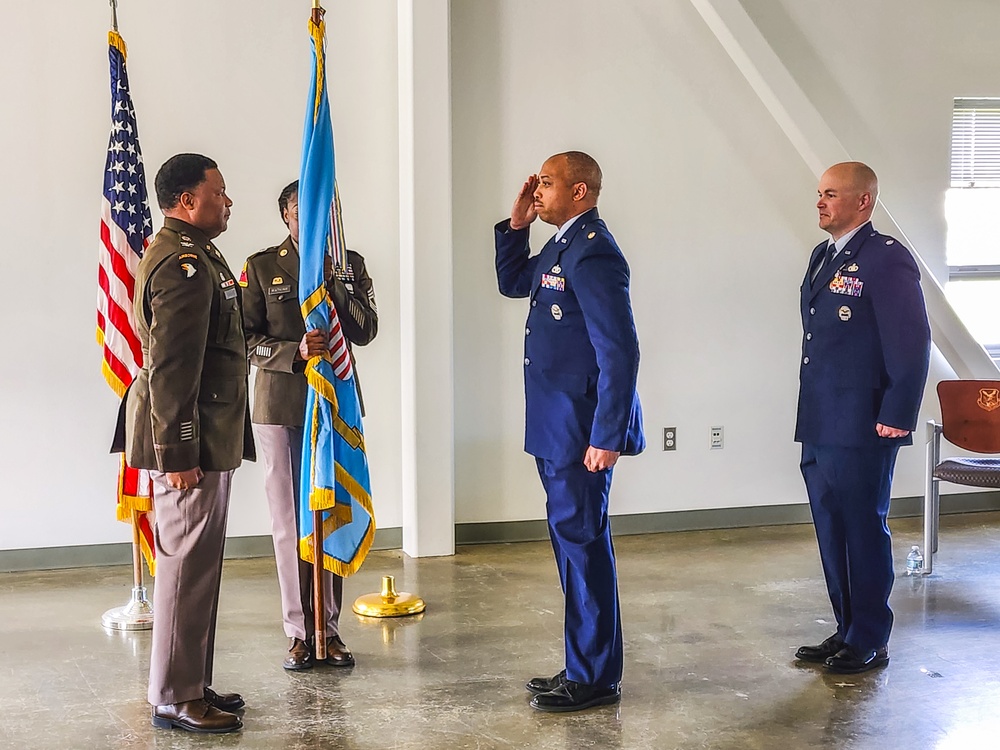 DLA Energy Americas North welcomes a new commander
