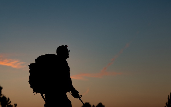 Battle march and shoot