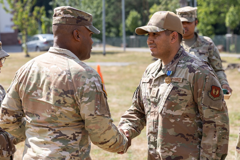 86th Airlift Wing Recognized by 21st Theater Sustainment Command