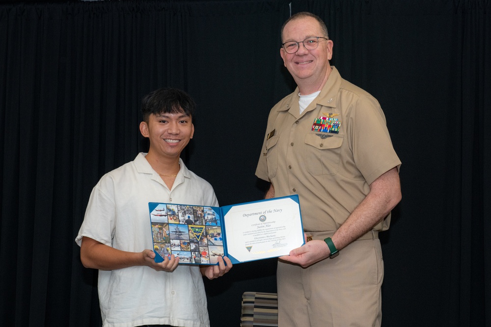 Fleet Readiness Center Southeast graduates 26 from apprenticeship program