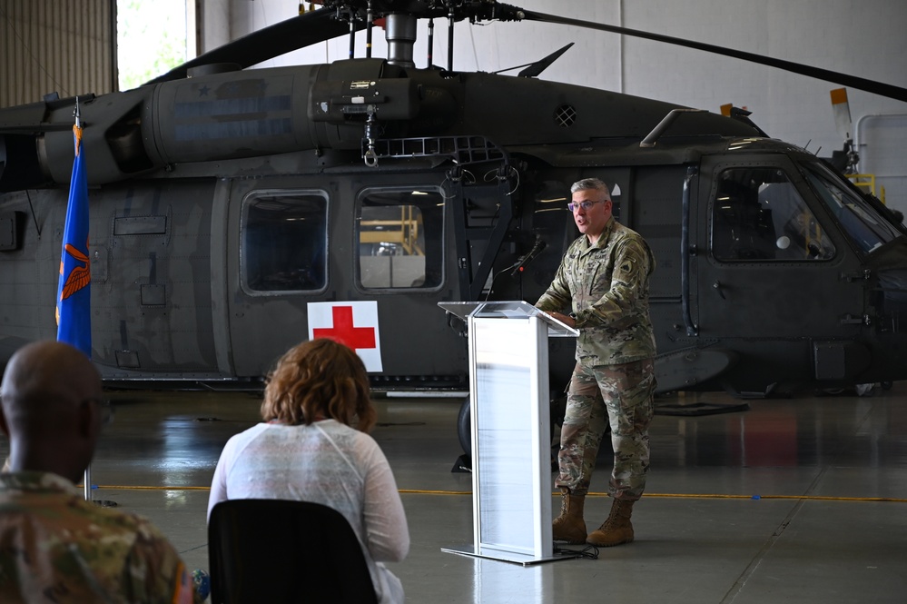 District of Columbia Army National Guard Aviation Battalion and Facility hosts change of command ceremony