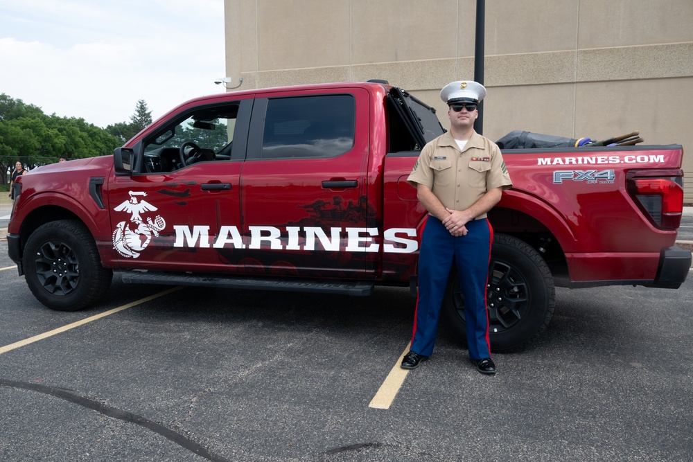 Marine Week Chicago - Romeoville HS