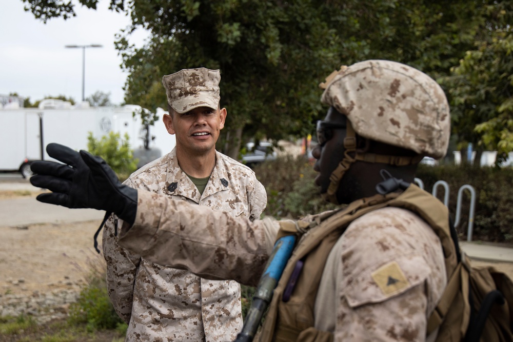 SMMC Ruiz visits V37 in Los Angeles