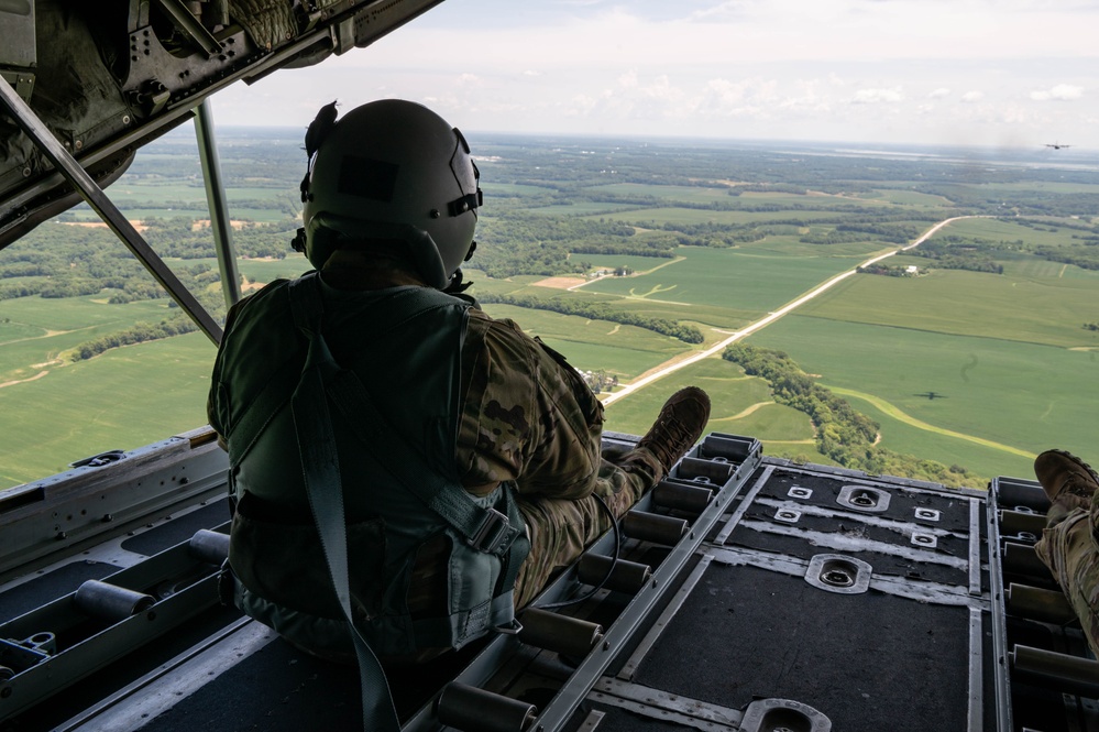 169th Airlift Squadron Loadmasters Conduct Readiness Training