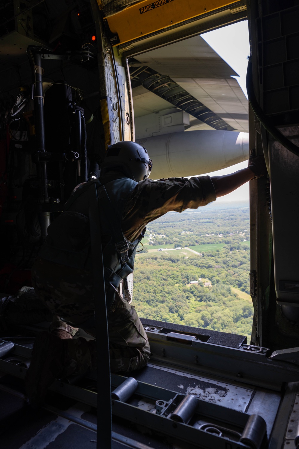 169th Airlift Squadron Loadmasters Conduct Readiness Training