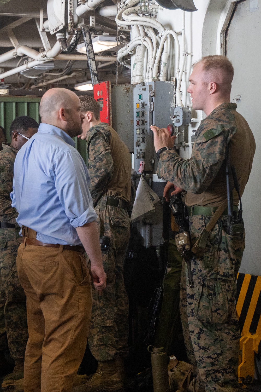 22nd MEU(SOC) | OSD CAPE and OUSD(P) Visits USS Iwo Jima