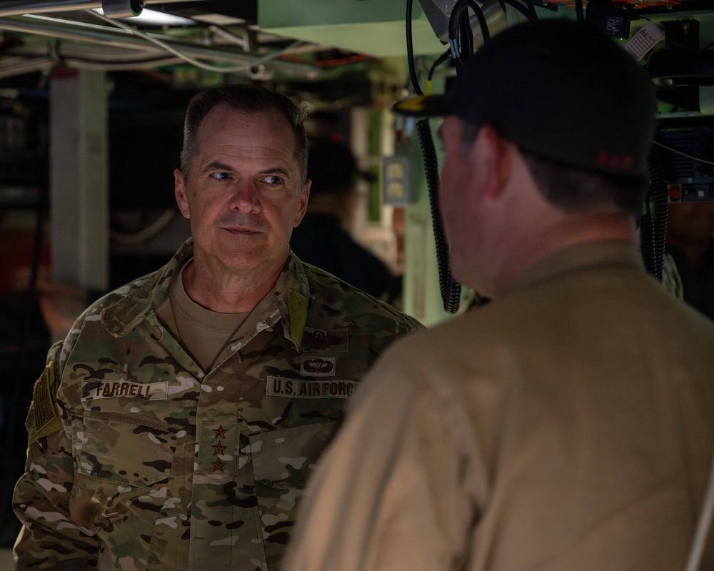 U.S. Special Operations Command Deputy Commander Lt. Gen. Sean Farrell Visits USS Montana (SSN 794)