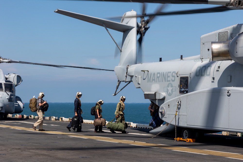 22nd MEU(SOC) | CH-53K Land on USS Iwo Jima During COMPTUEX