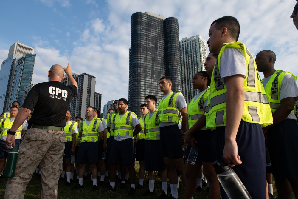 Marine Week Chicago 2025: DuSable Harbor Morning Physical Training