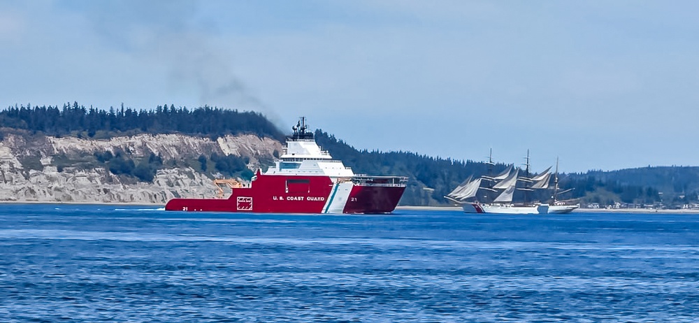 Storis Arrives in Seattle