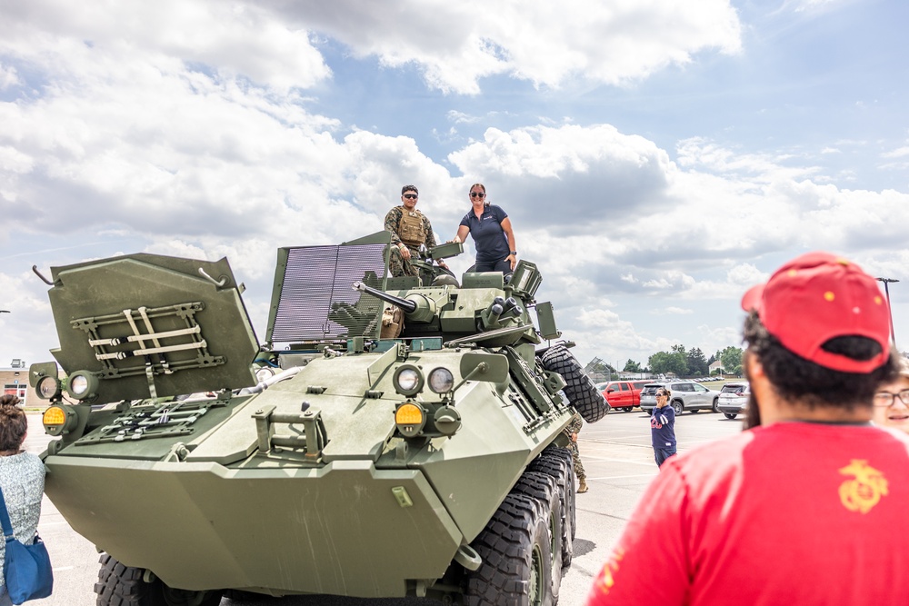 Marine Corps 250: Marine Week Chicago Romeoville HS