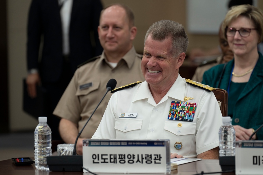 U.S. Indo-Pacific Commander Joins Trilateral Chiefs of Defense in South Korea