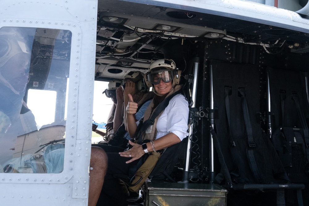 Marine Week Chicago - Outreach and Engagement Flight