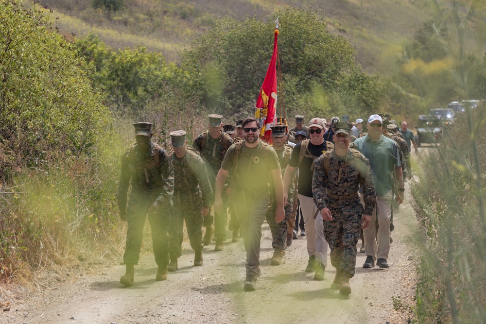 VPOTUS hikes with HQSPT Bn.