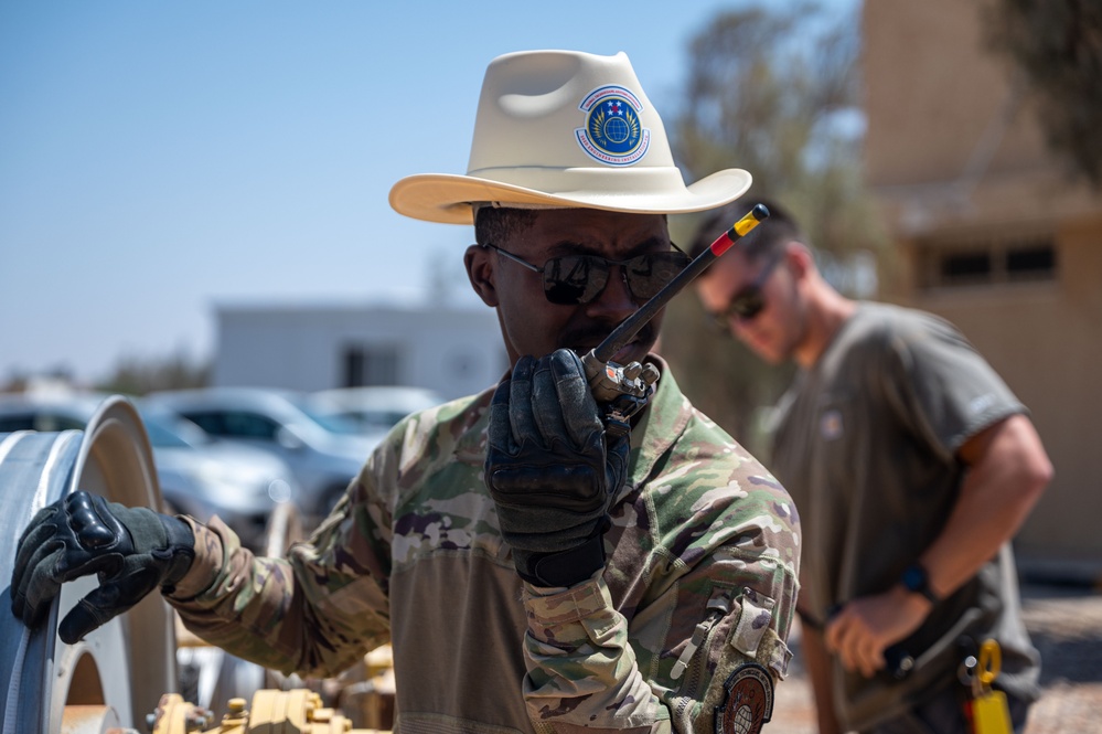 202nd EIS “Cable Dawgs” install fiber optic cable