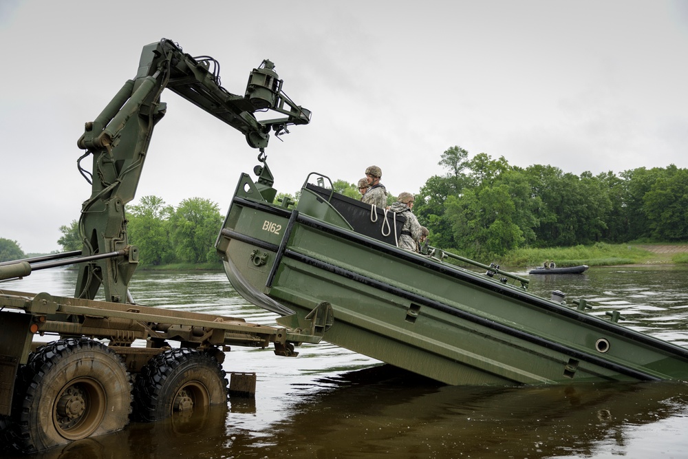 South Dakota Army National Guard conducts rafting operations