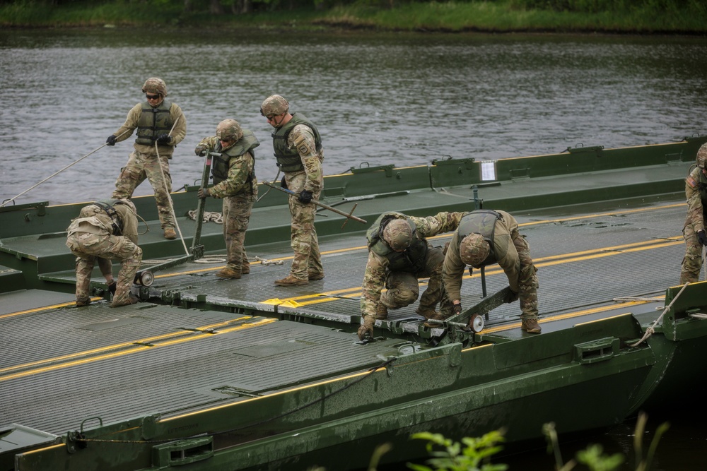 DVIDS - Images - South Dakota Army National Guard conducts wet gap ...