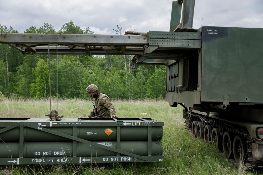 147th Field Artillery South Dakota Army National Guard conduct heavy weapons qualification at Camp Ripley