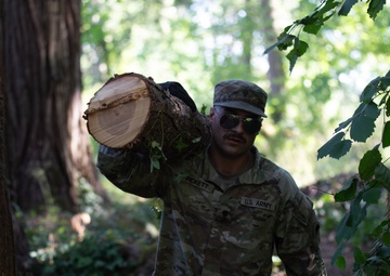 Oregon Army National Guard Community Park Cleanup